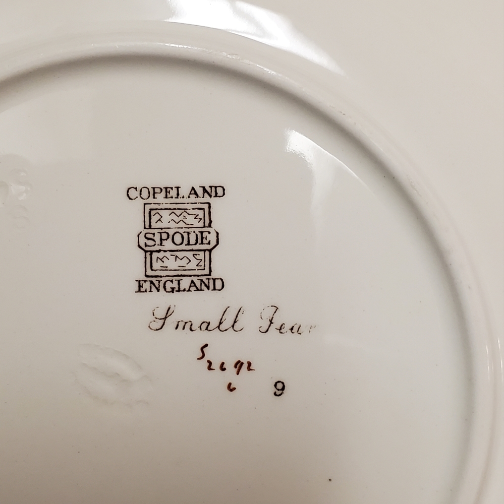 Spode England Small Pear Plate - Picture 9 of 11